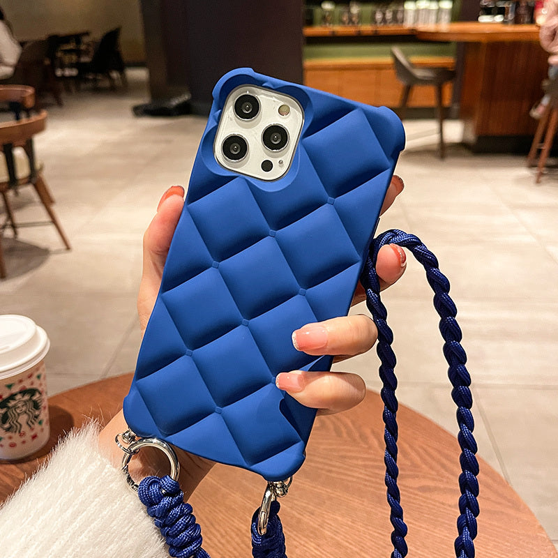 Coque matelassée avec bandoulière – Élégance et praticité 💼📱
