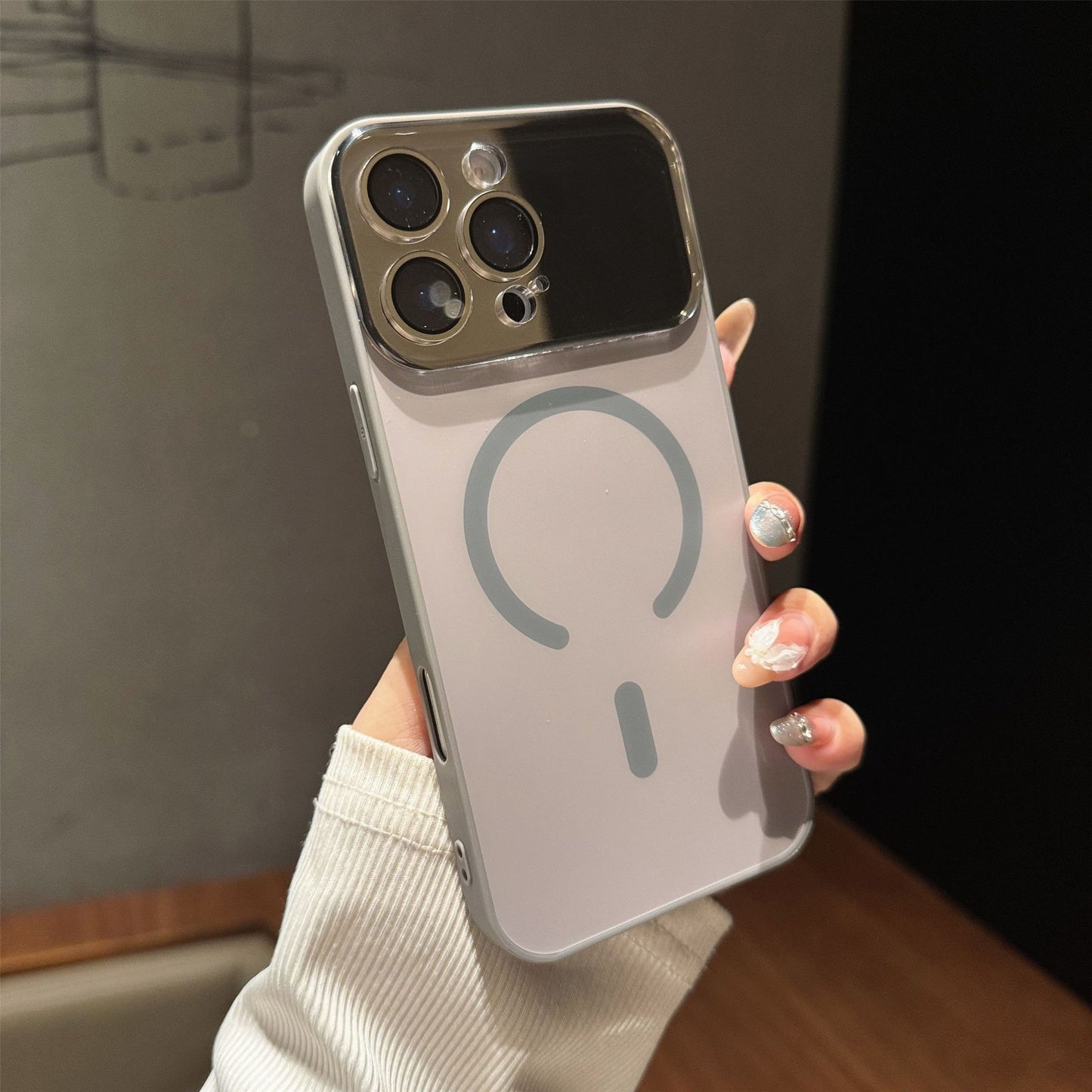 Coque Magnétique Givrée Grand Cadre 💫