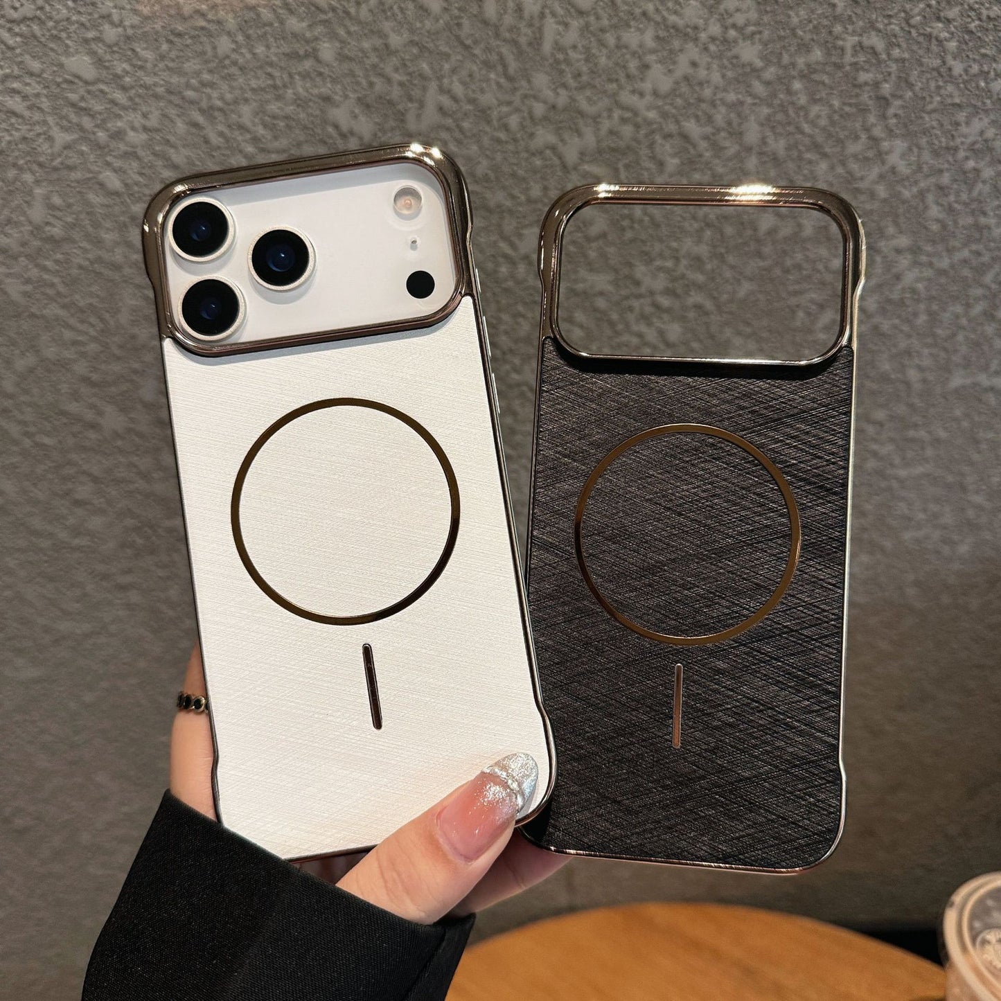 Coque Magnétique Métal Élégante ✨