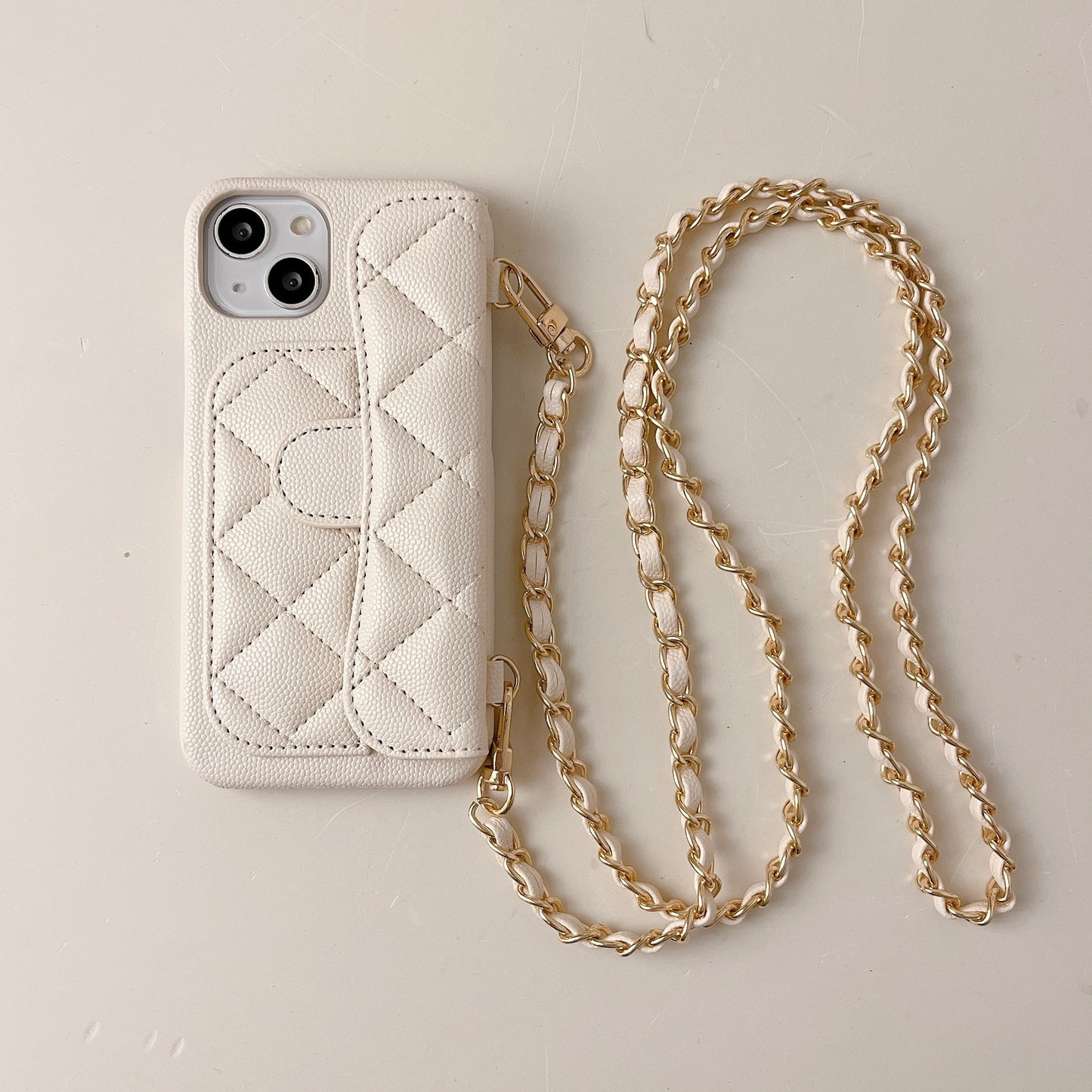 Coque Bandoulière Matelassée 💖