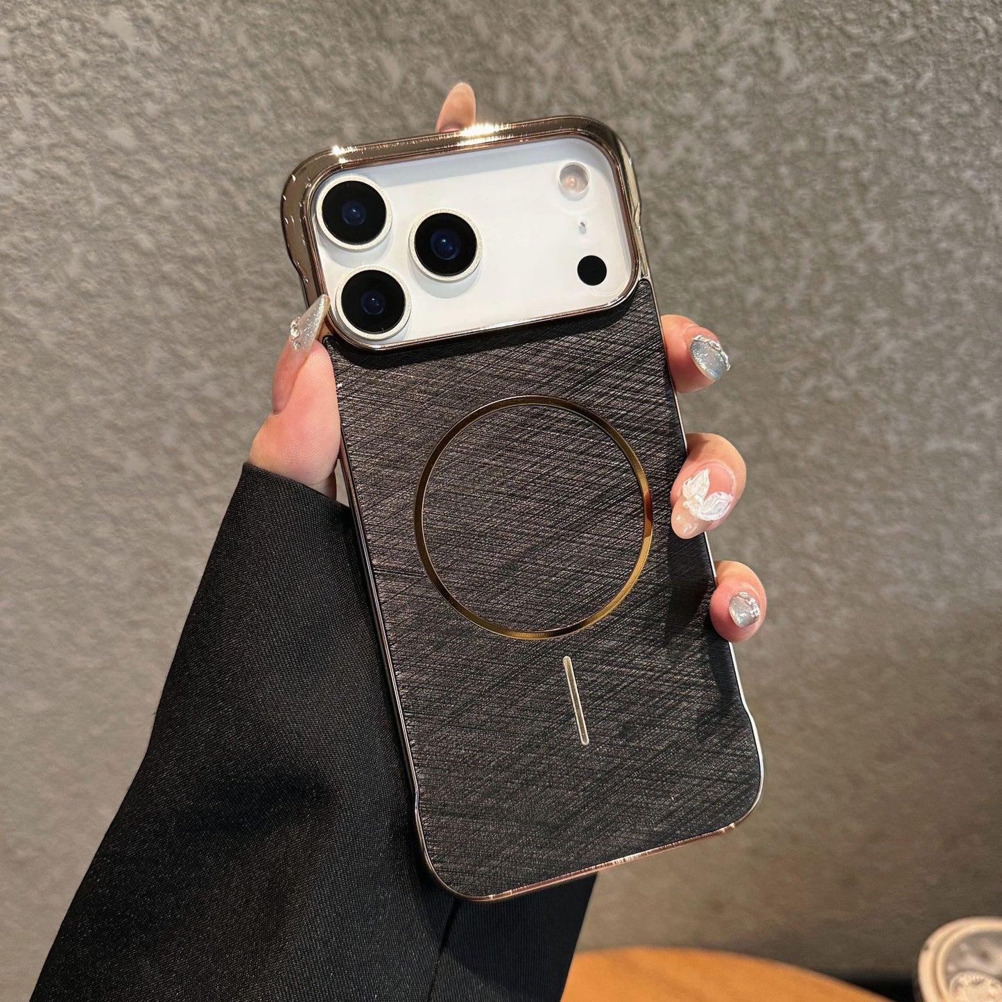 Coque Magnétique Métal Élégante ✨