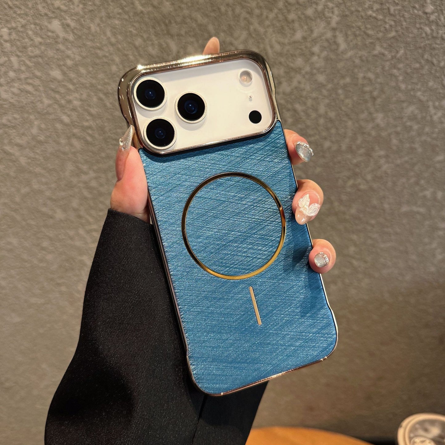 Coque Magnétique Métal Élégante ✨